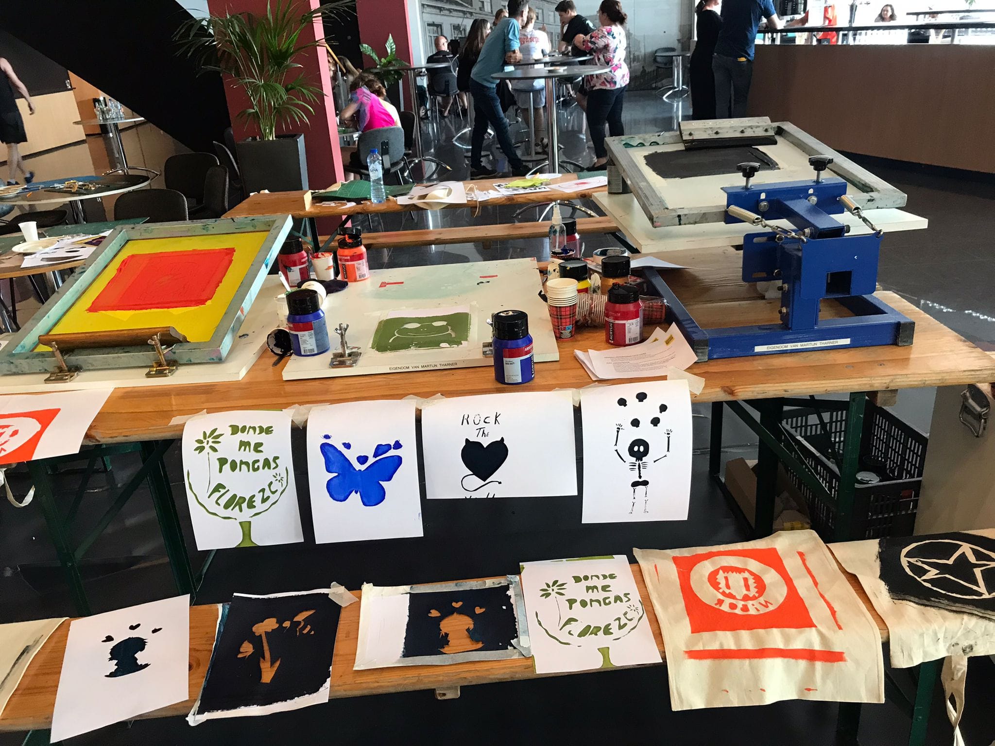 dit zijn de resultaten van de workshop zeefdrukken